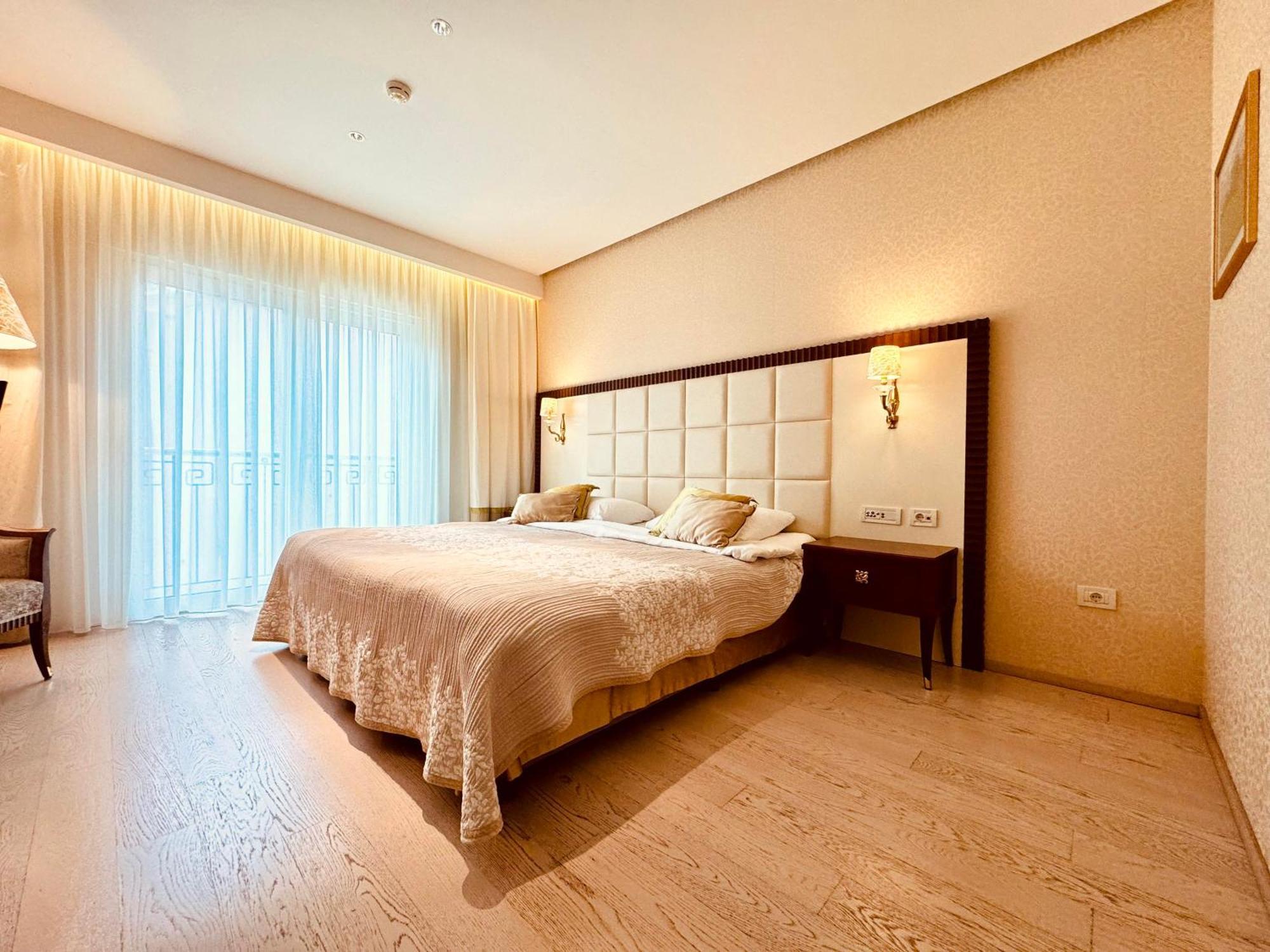 Boutique Hotel Oasi Pjescana Uvala Buitenkant foto
